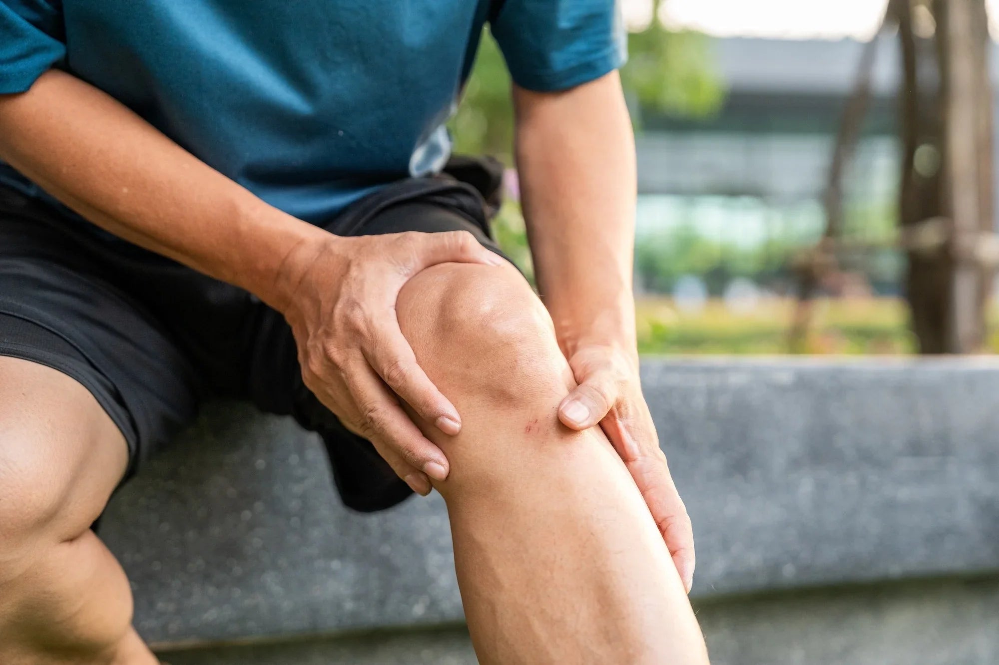 Douleur au genou à vélo : comment l'identifier et la traiter